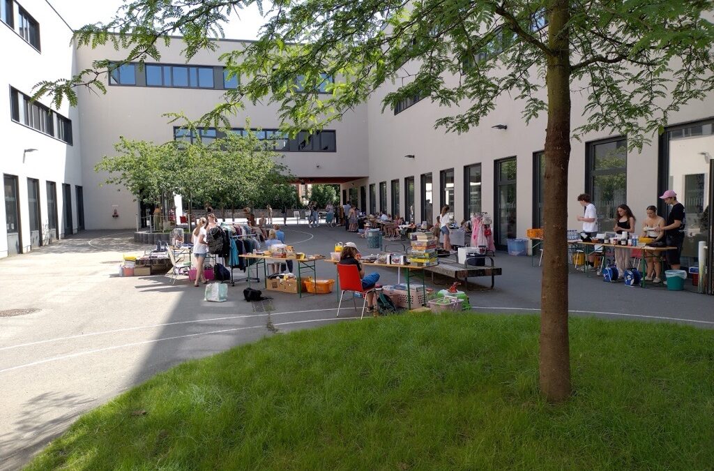 Flohmarkt an der Martin-Luther-Schule in Rimbach